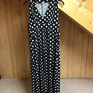 Black and White polka dress with pockets